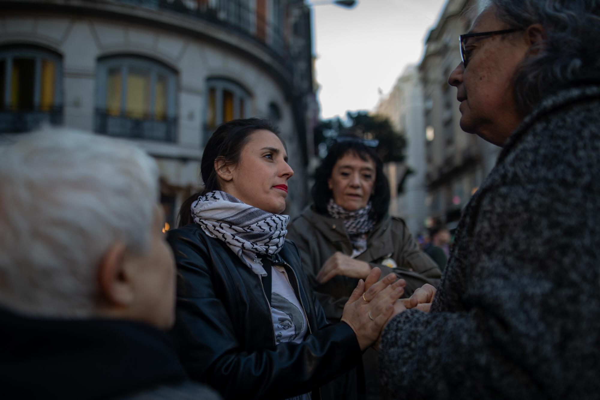 Mani Trans Anti odio - 8